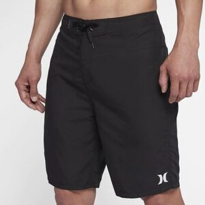 NWT Hurley One and Only 2.0 21" Inch Mens Boardshorts Size 32